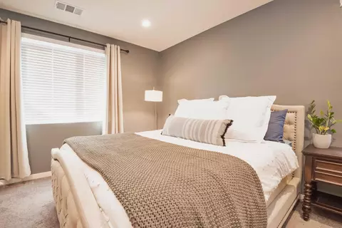 45063 Marbella St, Lancaster, CA 93536 photo 23