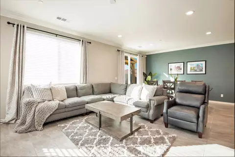45063 Marbella St, Lancaster, CA 93536 photo 16