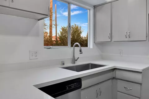 2829 Benito Ave, Mojave, CA 93501 photo 9