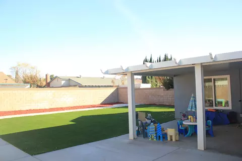 44216 Hanstead Ave, Lancaster, CA 93535 photo 6