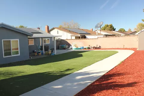 44216 Hanstead Ave, Lancaster, CA 93535 photo 7