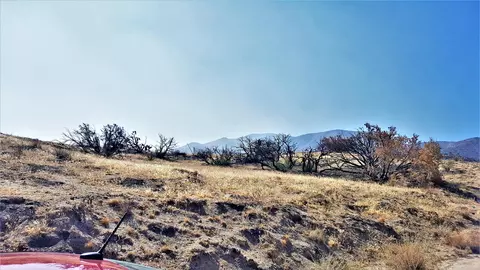 96 Th St E, Juniper Hills, CA 93543 photo 4