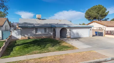 37911 28th St E, Palmdale, CA 93550 photo 3