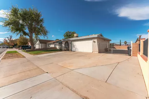 37911 28th St E, Palmdale, CA 93550 photo 5