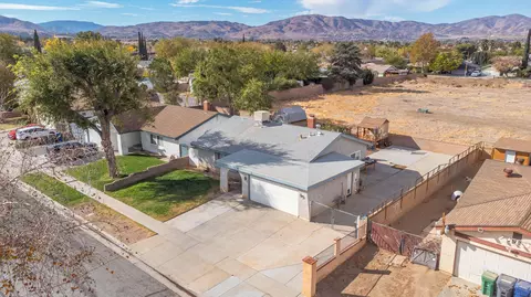 37911 28th St E, Palmdale, CA 93550 photo 6