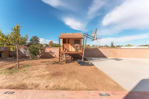 37911 28th St E, Palmdale, CA 93550 photo 23