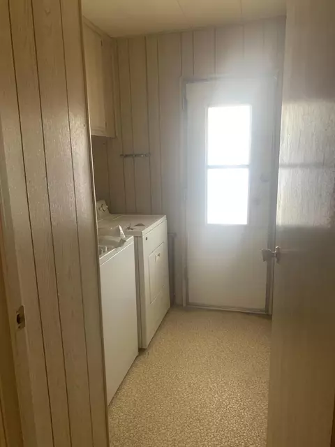 2550 Ave I E # 8, Lancaster, CA 93535 photo 13