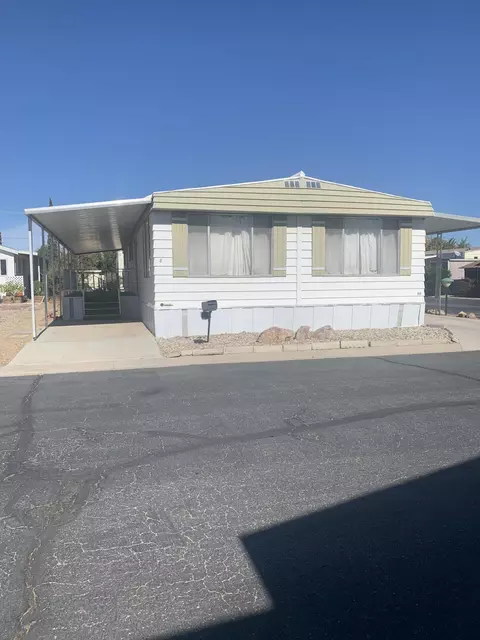 2550 Ave I E # 8, Lancaster, CA 93535 photo 1