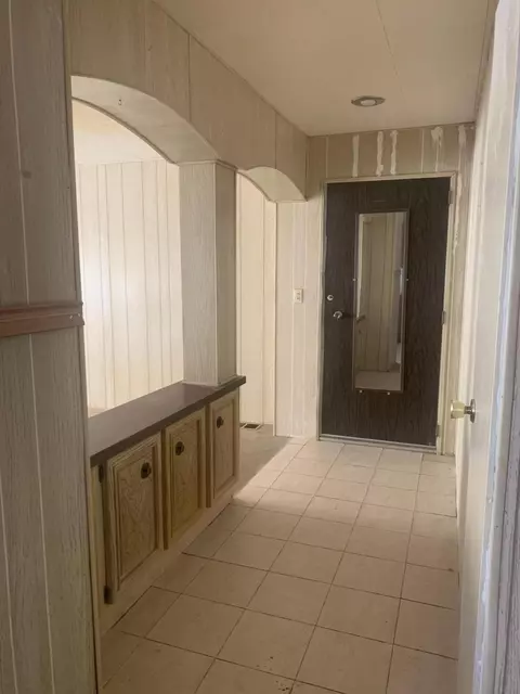 2550 Ave I E # 8, Lancaster, CA 93535 photo 3