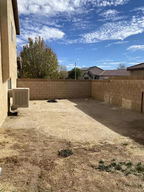 45061 18th St E, Lancaster, CA 93535 photo 71