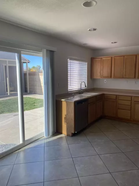 45061 18th St E, Lancaster, CA 93535 photo 25