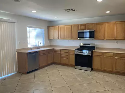 45061 18th St E, Lancaster, CA 93535 photo 19