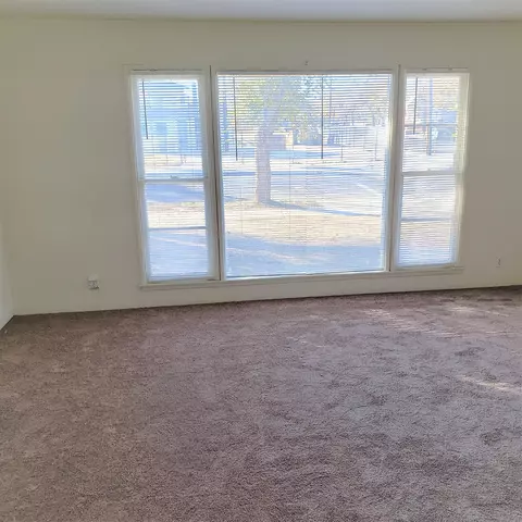44974 Kingtree Ave, Lancaster, CA 93534 photo 9