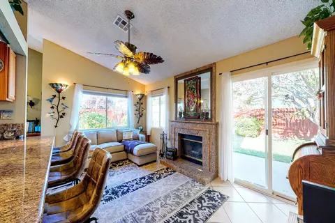 1317 Ave K4 E, Lancaster, CA 93535 photo 14