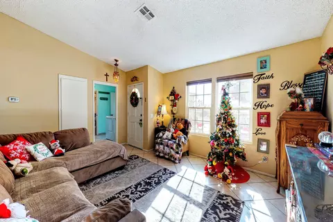 1317 Ave K4 E, Lancaster, CA 93535 photo 8