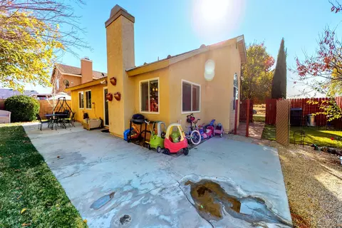 1317 Ave K4 E, Lancaster, CA 93535 photo 36