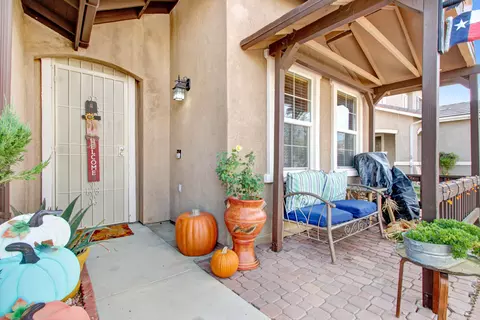 43654 32nd St E, Lancaster, CA 93535 photo 2