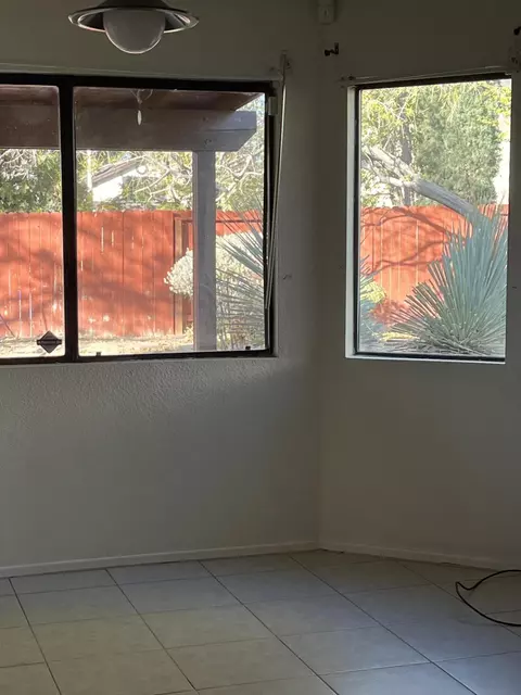 635 Jenner St E, Lancaster, CA 93535 photo 5