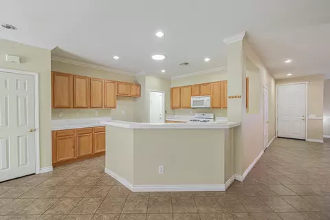44329 Blazing Star St, Lancaster, CA 93536 photo 7