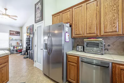 28220 Preakness Dr, Tehachapi, CA 93561 photo 7