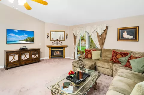 44816 Fenhold St, Lancaster, CA 93535 photo 15