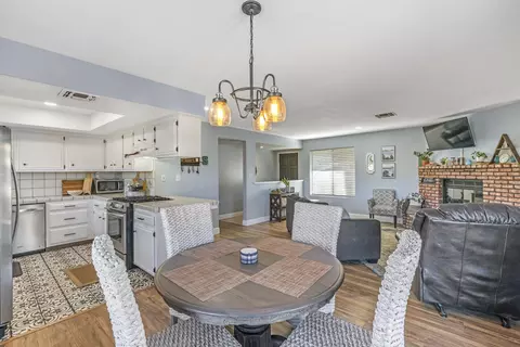 21109 Oakmount Ct, Tehachapi, CA 93561 photo 13
