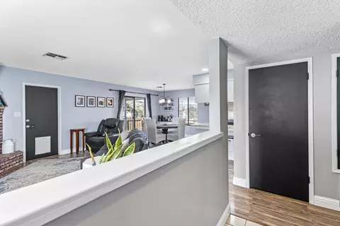 21109 Oakmount Ct, Tehachapi, CA 93561 photo 6