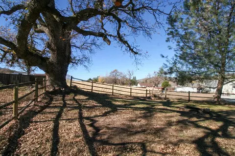 17711 Tanforan Dr, Tehachapi, CA 93561 photo 48