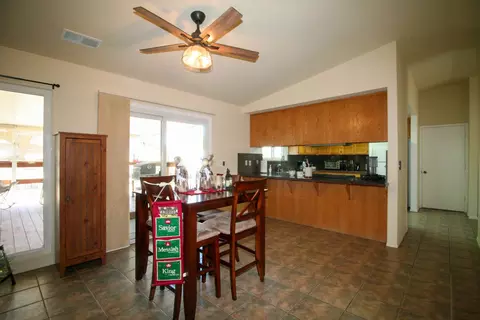 17711 Tanforan Dr, Tehachapi, CA 93561 photo 15