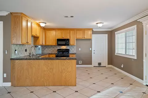 43321 Edson Ave, Lancaster, CA 93536 photo 10