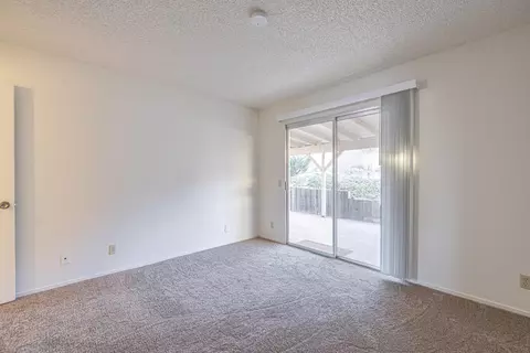 6852 Sage Brush Ave, Lancaster, CA 93536 photo 12