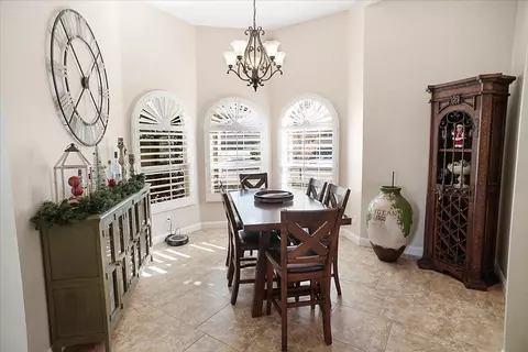 407 Mesquite Dr, Tehachapi, CA 93561 photo 7