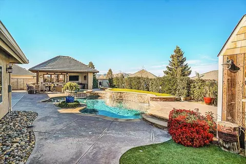 407 Mesquite Dr, Tehachapi, CA 93561 photo 24