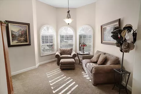 407 Mesquite Dr, Tehachapi, CA 93561 photo 6