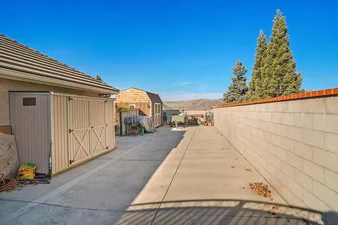 407 Mesquite Dr, Tehachapi, CA 93561 photo 29