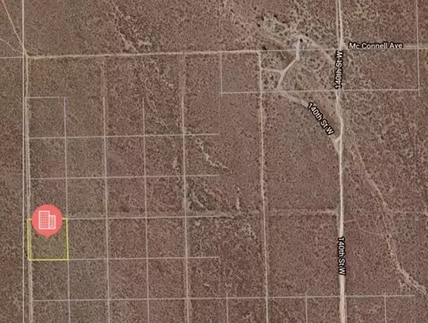 145 Th St W, Rosamond, CA 93560