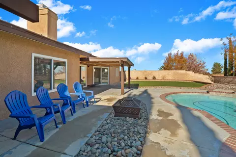 41306 Sequoia Ave, Palmdale, CA 93551 photo 43