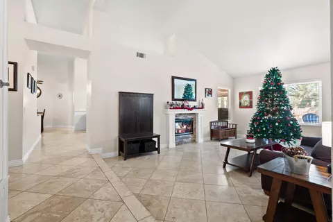 41306 Sequoia Ave, Palmdale, CA 93551 photo 6