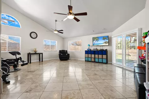 41306 Sequoia Ave, Palmdale, CA 93551 photo 17