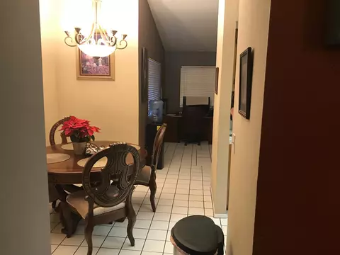 2341 Lightcap St E, Lancaster, CA 93535 photo 6