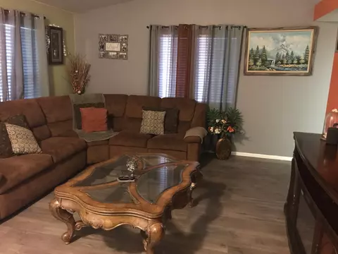2341 Lightcap St E, Lancaster, CA 93535 photo 7
