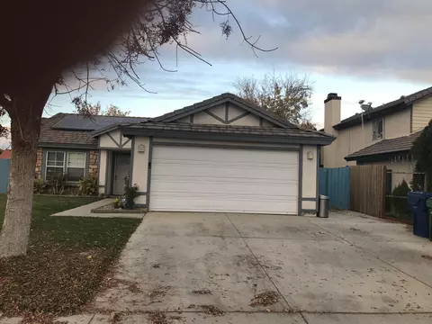 2341 Lightcap St E, Lancaster, CA 93535 photo 1
