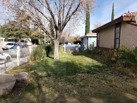 37840 45th St E, Palmdale, CA 93552 photo 3