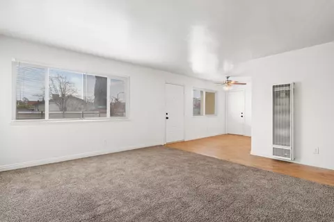 43309 Echard Ave, Lancaster, CA 93536 photo 8