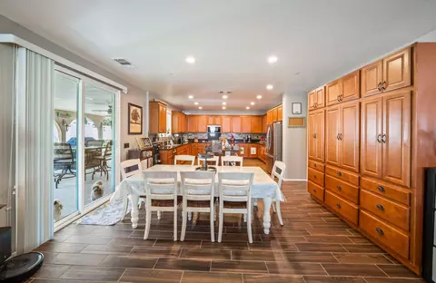 43819 Windrose Pl, Lancaster, CA 93536 photo 21