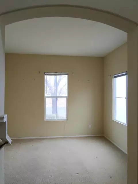 44022 27th St E, Lancaster, CA 93535 photo 3