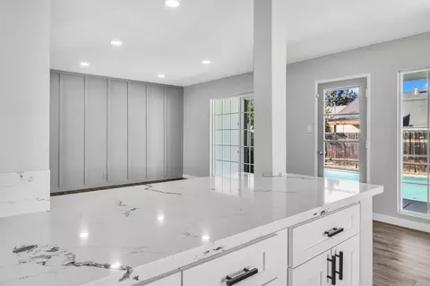 8143 Wynne Ave, Reseda, CA 91335 photo 14