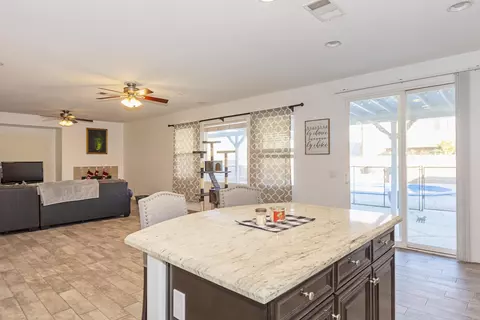 44034 Marbella St, Lancaster, CA 93536 photo 33