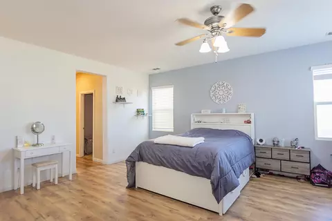 44034 Marbella St, Lancaster, CA 93536 photo 12