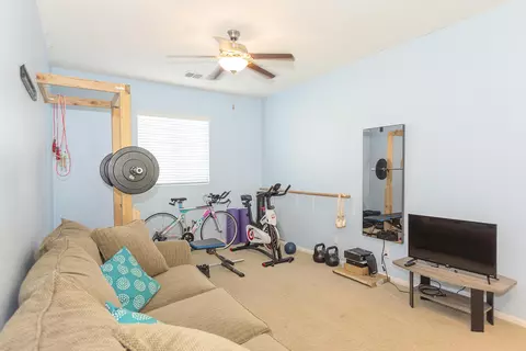 44034 Marbella St, Lancaster, CA 93536 photo 16